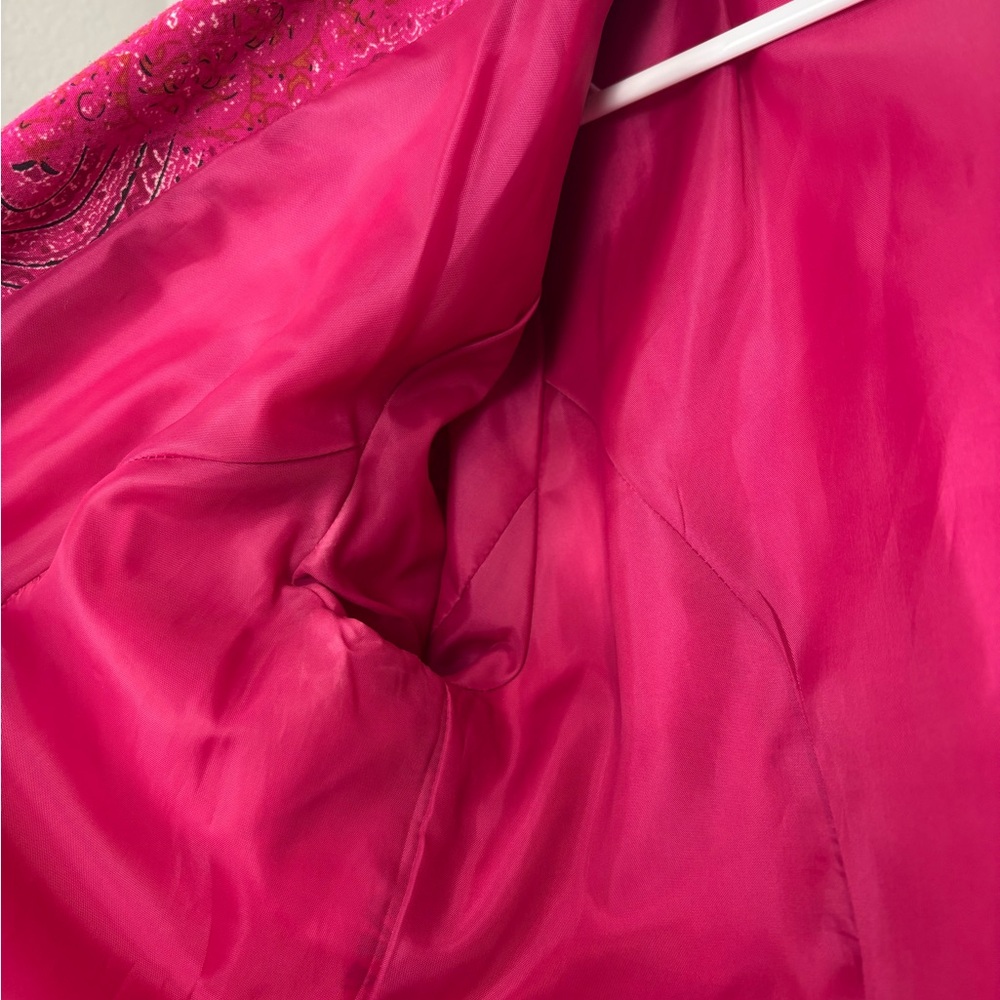 Versailles Pink Paisley Blazer - Picture 5 of 7